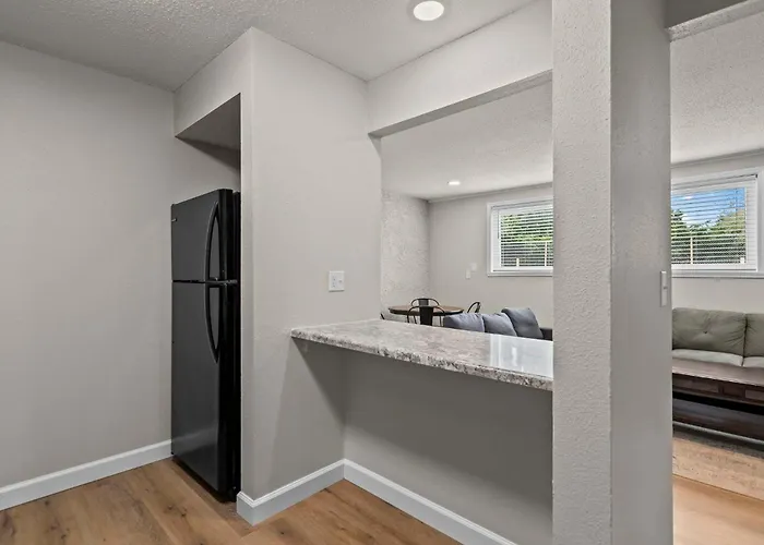 Newly Renovated Unit In Spfld #103 Apartamento Springfield
